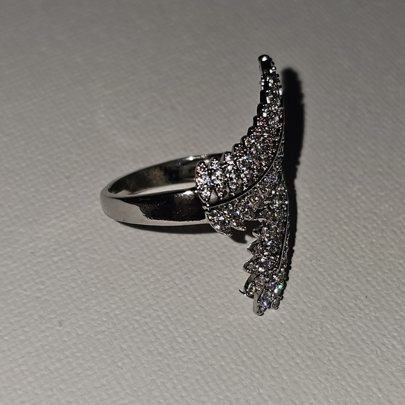 Leaf open adjustable cz silver cuff fashion ring - Picture 4 of 6